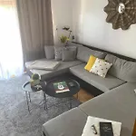 بيت للعطل Joo House *