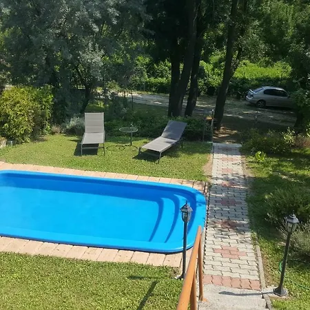 Joo House באלאטונפורד