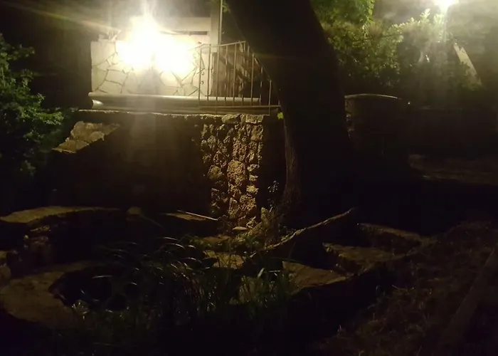 Joo House *